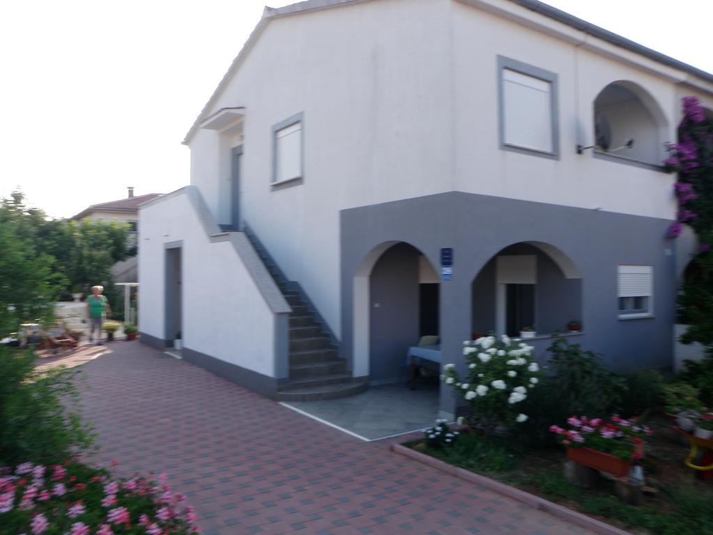 Apartment Marsa Medulin Exterior foto